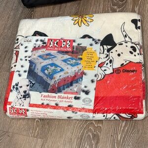 New Vintage Disney 101 Dalmatians Fashion Blanket 72" x 90"